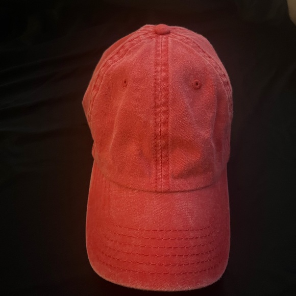 OTTO Other - Faded Red Adjustable Baseball cap /hat. 80% Acrylic/New. Mint Condition.